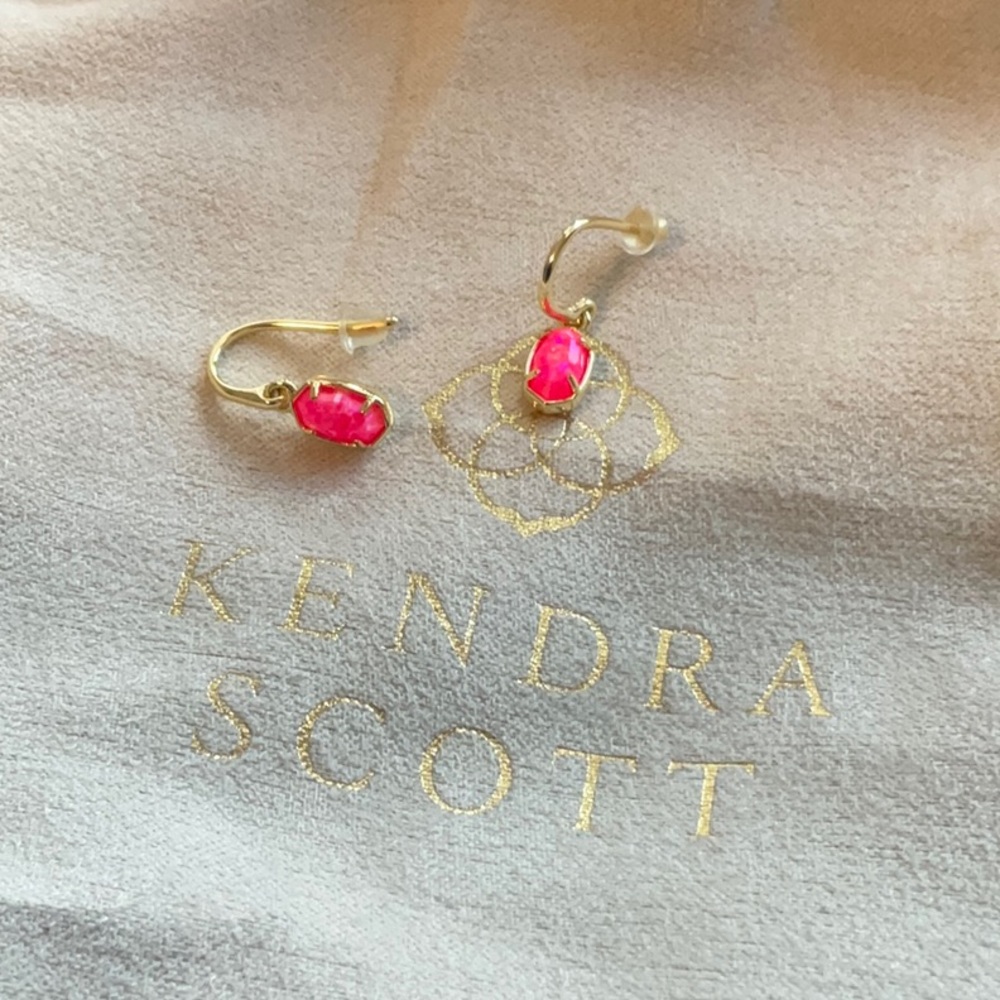 Kendra Scott color bar earrings